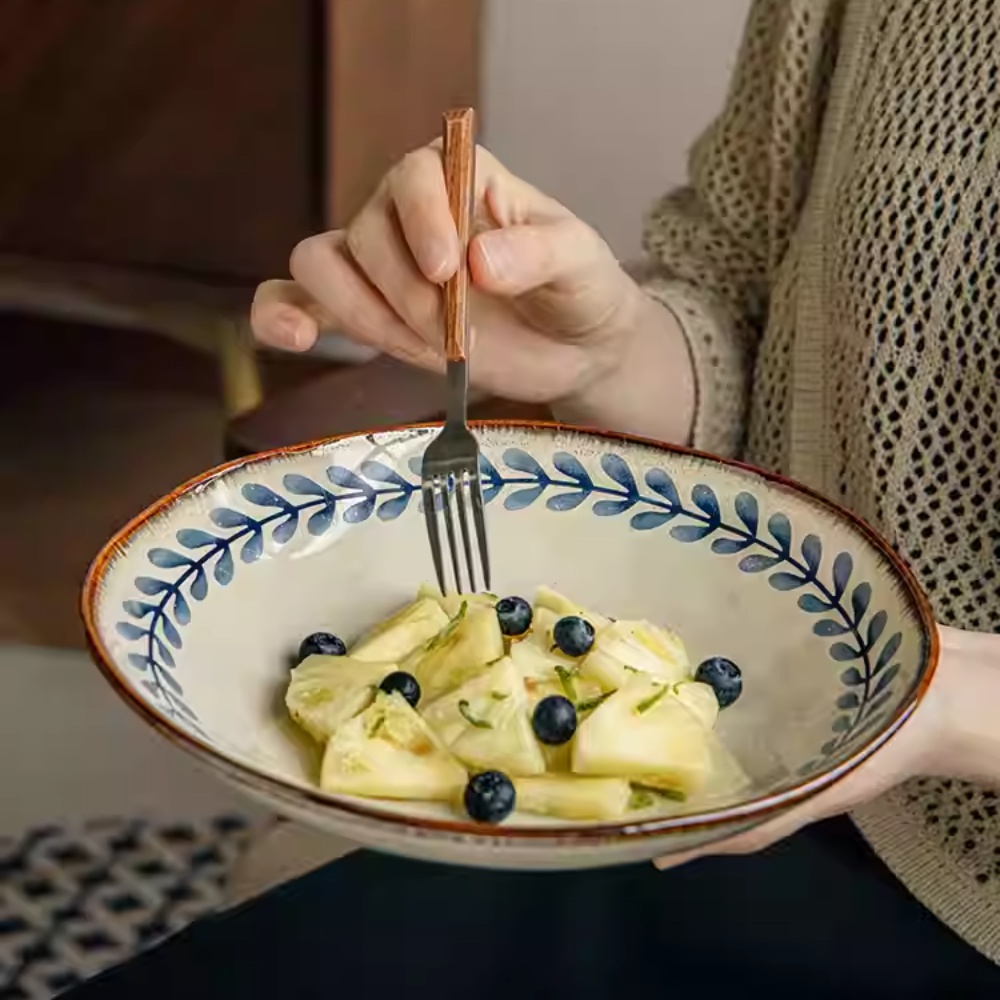 Exquisite 9" Retro Ceramic Deep Plate - Irregular Design