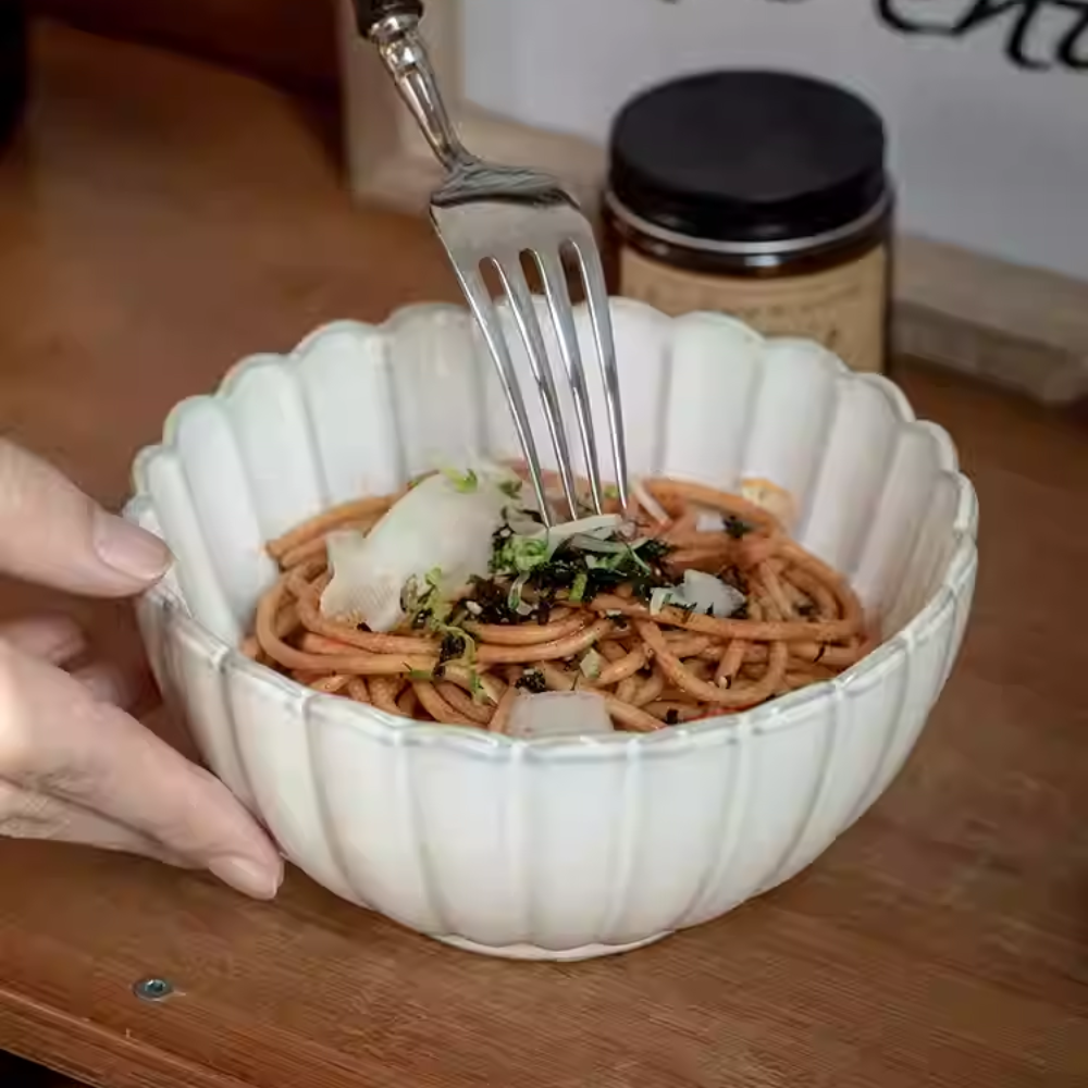 Retro Ceramic Noodle Bowl 6" - Petal Embossed Soup Bowl