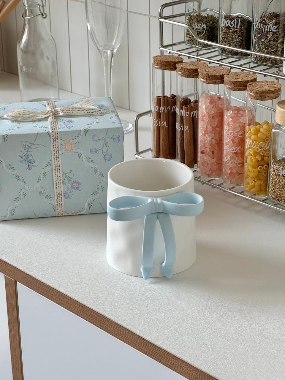 Handmade Frosted Ceramic Mug with Princess Bow – High-Quality Couple's Gift