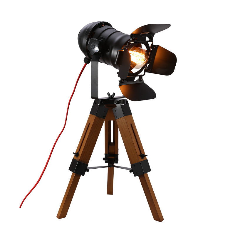 Creative Retro Solid Wood Fill Light Table Lamp
