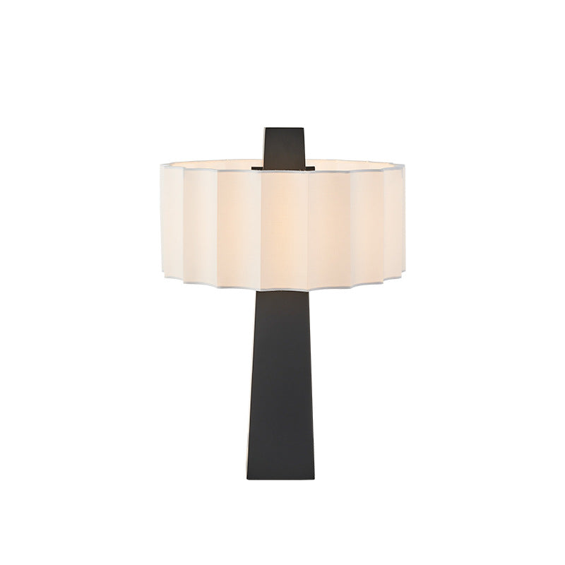 Modern Living Room Table Lamp Silent Style Designer Lamp