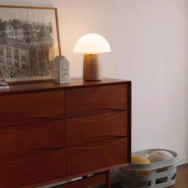 Japanese Retro Designer Sofa Side Entryway Decorative Table Lamp