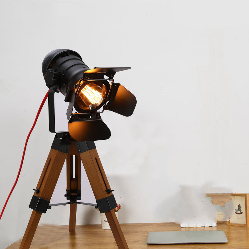 Creative Retro Solid Wood Fill Light Table Lamp